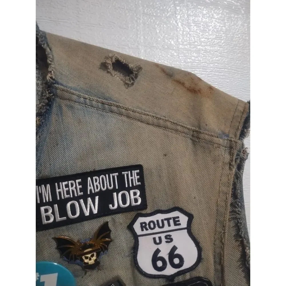Vintage Lee Denim Vest Mens XL Blue Patches pins 70s Biker Trucker Cut Off Jean